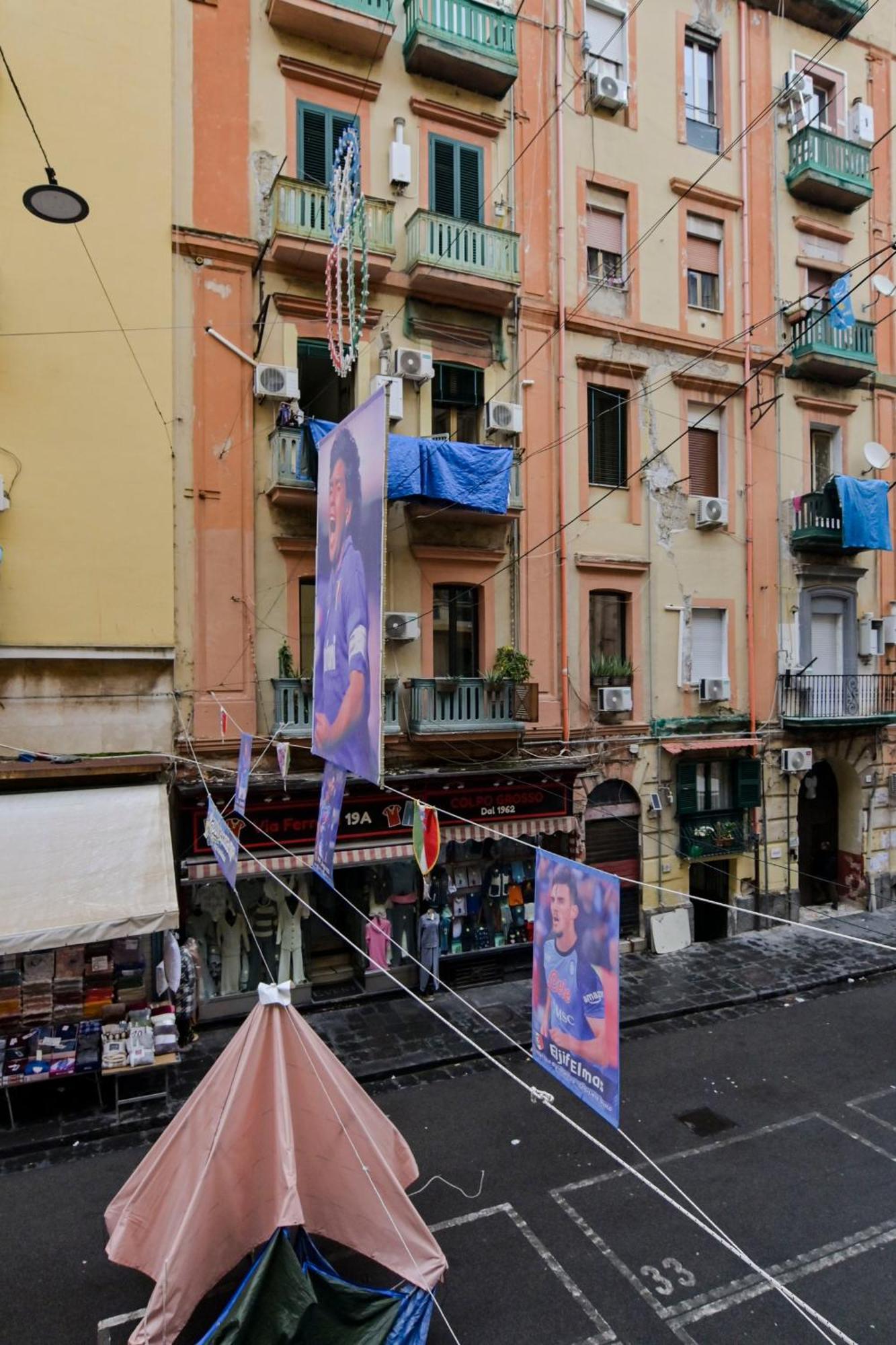 Cozy Central Residence Napoli Exterior foto