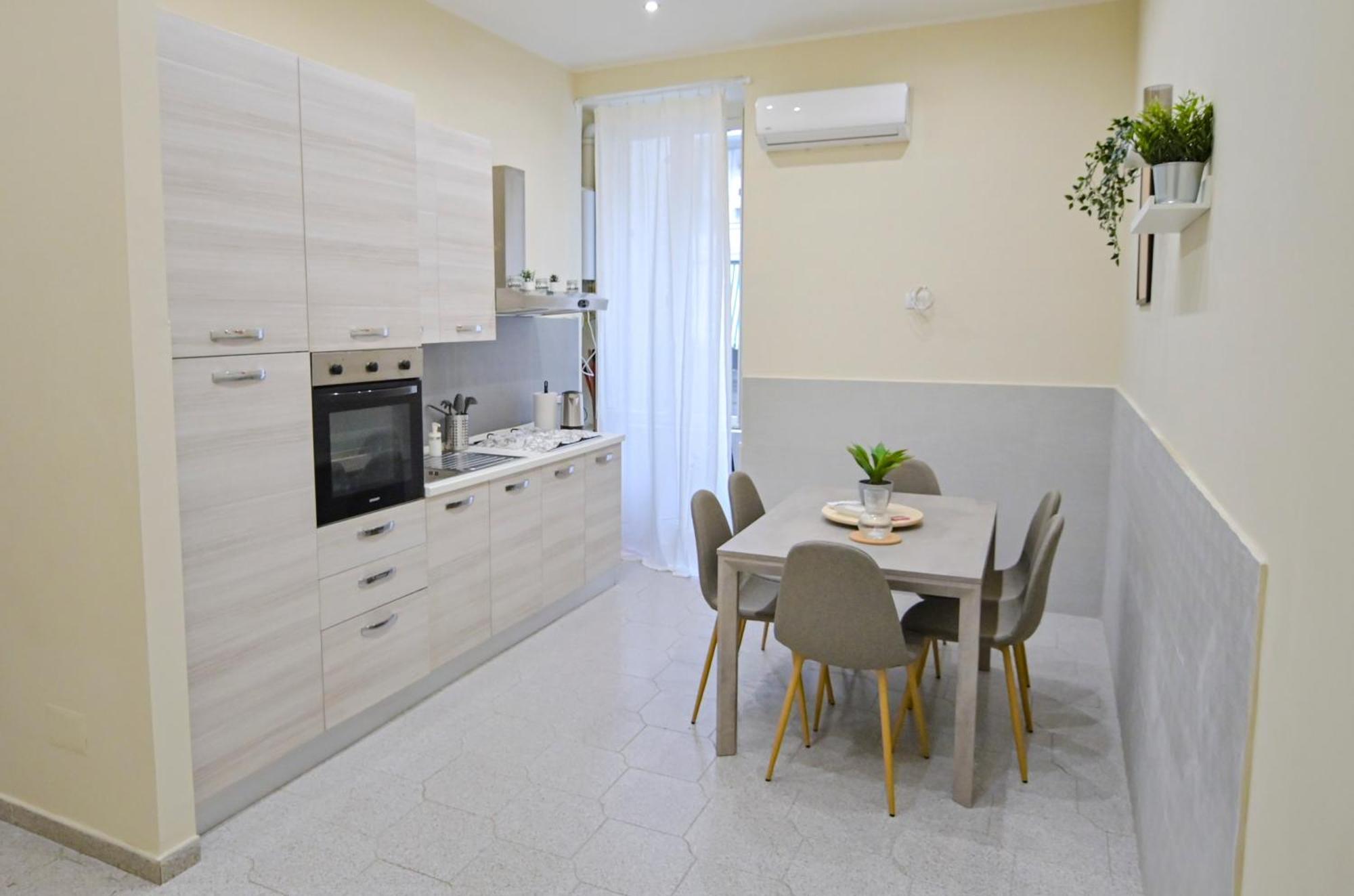 Cozy Central Residence Napoli Exterior foto